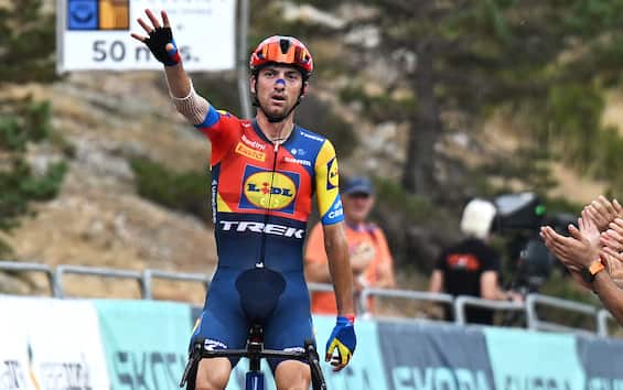 Vuelta a Burgos 2025, Giulio Ciccone vince l’ultimo tappa. Corsa a Del Toro