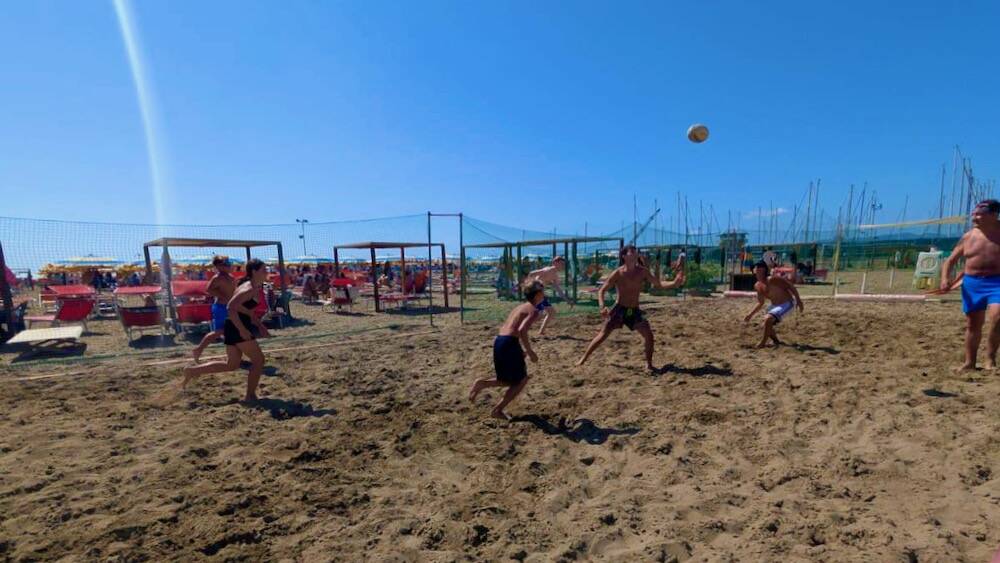 Torneo al Bagno Tropical e pizzata tutti assieme: precampionato in festa per il Grosseto Rugby