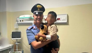 Novate, bambino di 6 anni scappa da casa e prende da solo il bus. Investito da un’auto, i genitori lo ritrovano in ospedale a Desio