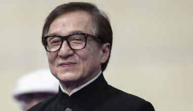 Jackie Chan rifiuta il paragone con Bruce Lee: 'Io ero l'opposto di lui' - Everyeye Cinema