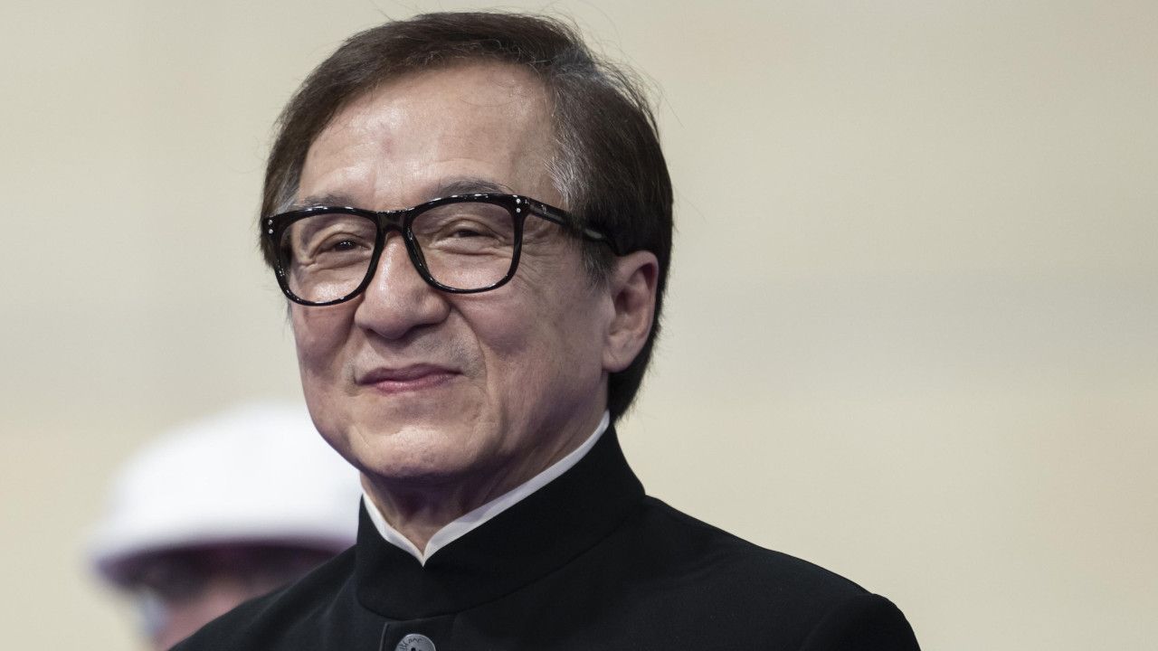Jackie Chan rifiuta il paragone con Bruce Lee: 'Io ero l'opposto di lui' - Everyeye Cinema
