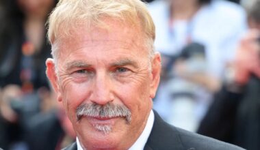 Kevin Costner e Jake Gyllenhaal in 'luna di miele' in un nuovo film Amazon