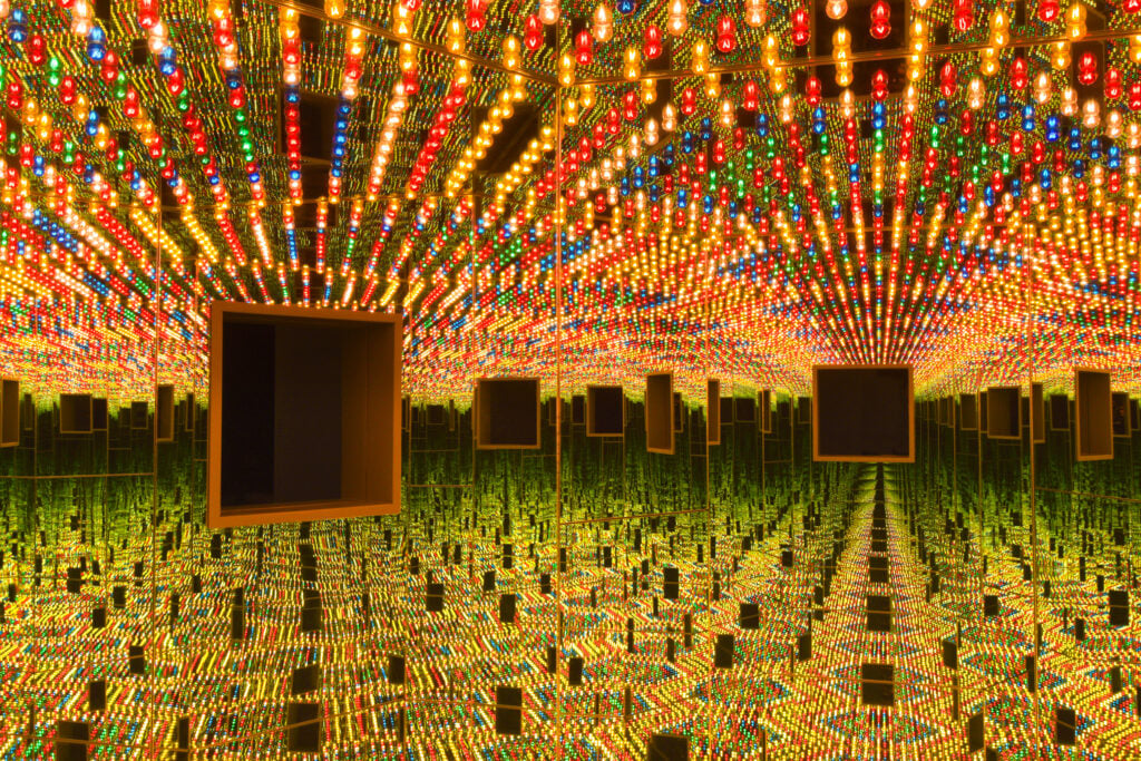 Yayoi Kusama infinity