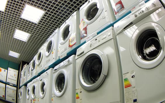 Bonus elettrodomestici 2025, si parte a settembre: requisiti e come fare domanda