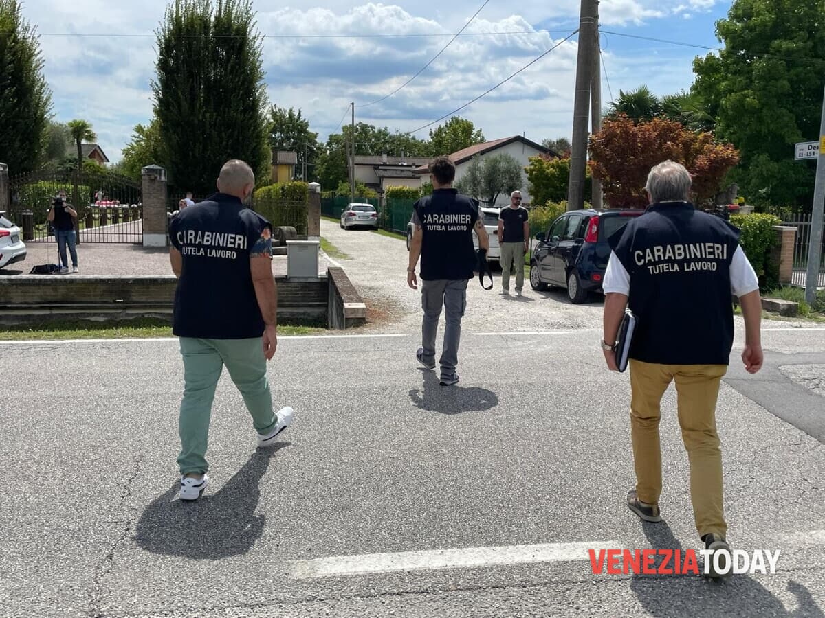 Le verifiche dei carabinieri tutela lavoro