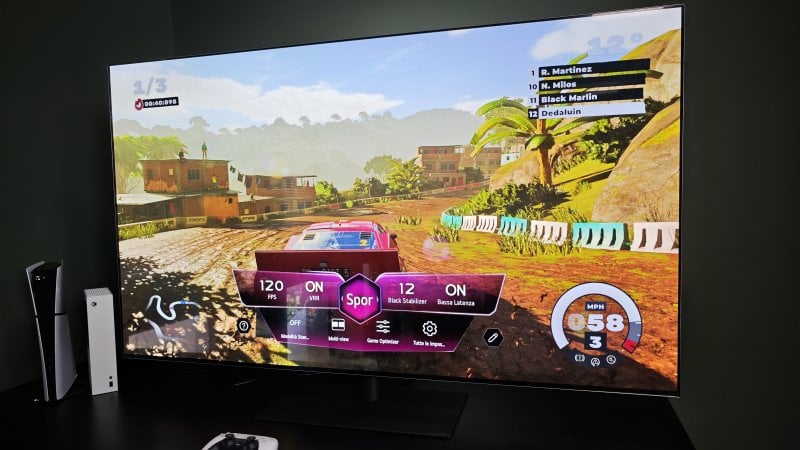 Giocare su LG G5 è un vero piacere e ovviamente c'è la barra gaming del Game Optimizer