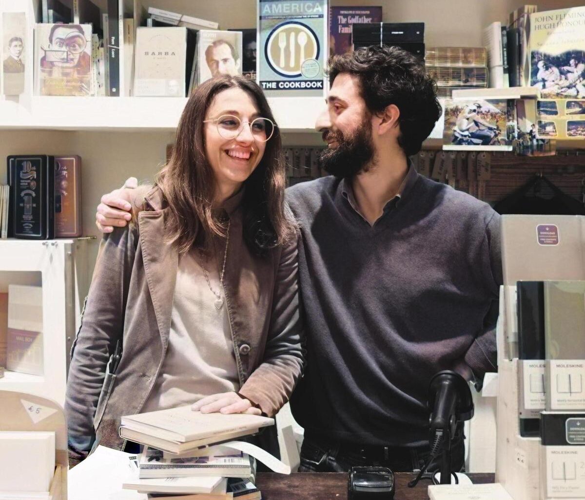 "Molti ci dicono di resistere. Poi escono e vanno su Amazon"