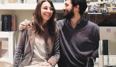 "Molti ci dicono di resistere. Poi escono e vanno su Amazon"