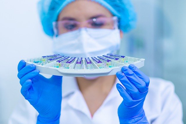 Resistenza agli antibiotici, emergenza globale: strategie integrate tra vaccini, ricerca e politica