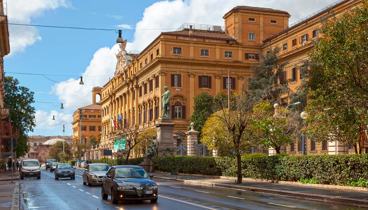 BOT a 12 mesi, nuova emissione da 8 miliardi: conviene investire ora?
