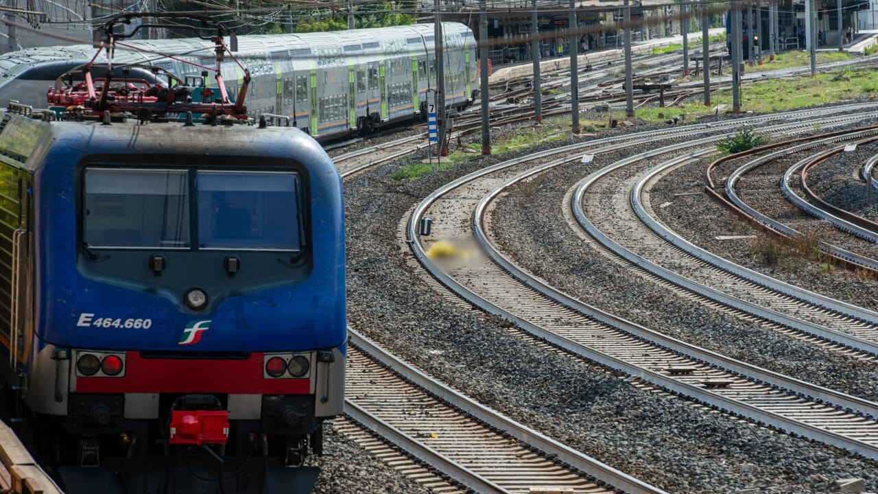 Due morti investiti da treni a Roma. Cosa è successo
