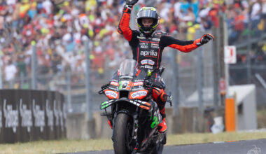 MotoGP, gli italiani agli antipodi. Con Bagnaia alla deriva, Bezzecchi si propone come anti-Marquez