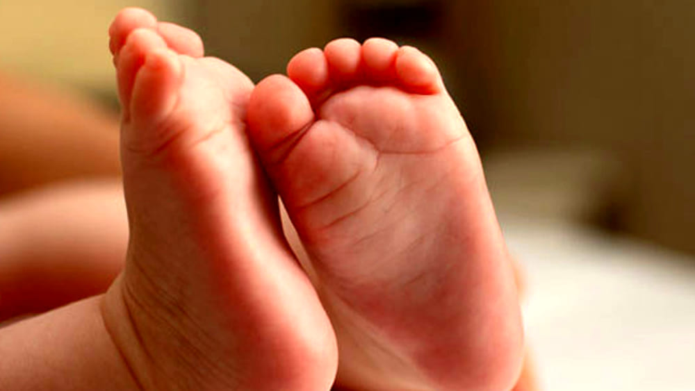 sette parti in 12 giorni, fra cui una trigemina