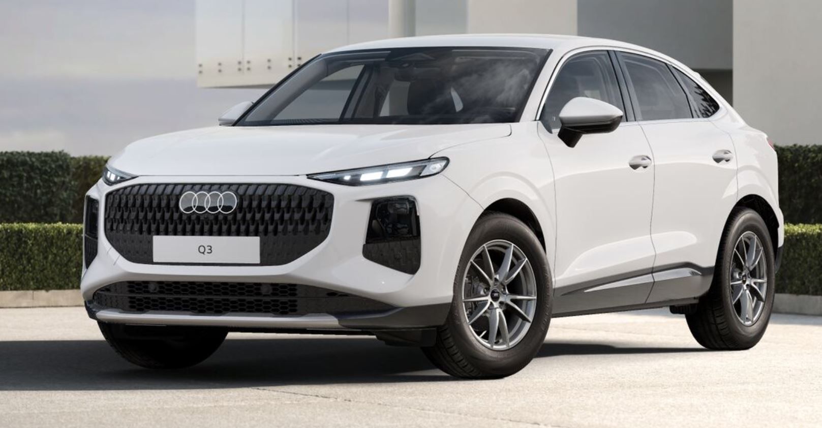 Nuova Audi Q3 Sportback 2026 entry level, ecco come appare la versione base da 44.500 euro