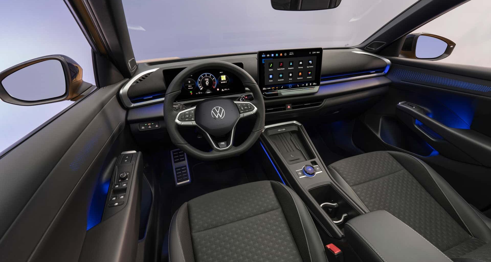 Nuova Volkswagen T-Roc (2025), gli interni e il bagagliaio