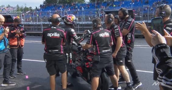 il rientro oggi al Gp Brno dopo l'infortunio | Sky Sport