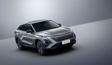 Omoda 5 Model Year 2025 prezzi e allestimenti