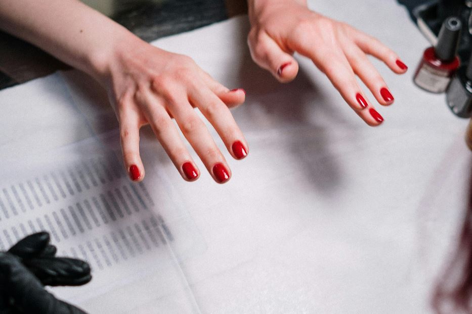 I centri specializzati nella sola applicazione di smalto sono oltre 3mila