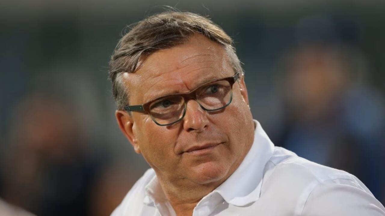 è l'ex ds di Palermo e Catania Pietro Lo Monaco il conducente ricoverato