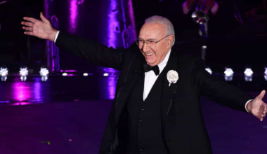 Funerali di Pippo Baudo, camera ardente a Militello prima della funzione religiosa