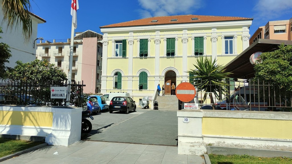 Resterà operativo fino al prossimo 29 agosto il Punto di Prossimità Infermieristico per i turisti a Diano Marina  - Lavocediimperia.it