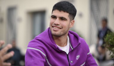 Carlos Alcaraz raggiunge Jannik Sinner in finale a Cincinnati: sconfitto Zverev in due set