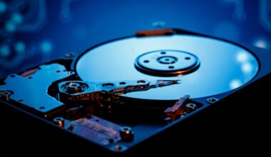 Rutenio, cos'è il metallo che alimenta gli hard disk e che costa 800 euro