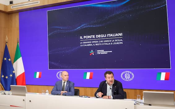 Ponte Stretto di Messina, ok progetto definitivo. Salvini: 'Aperto da 2032, cantieri a settembre'