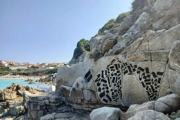 rena bianca vandalismo