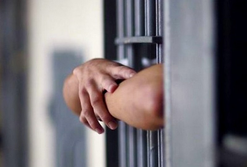 Carcere di Crotone al collasso: +Europa denuncia sovraffollamento, degrado e carenza di personale