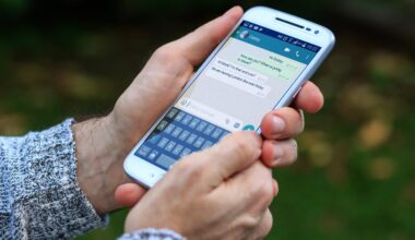 Smartphone e salute mentale: uno studio globale su 100.000 giovani rivela rischi crescenti per chi li possiede prima dei 13 anni. Ecco le quattro azioni urgenti proposte dagli esperti