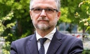 “Valutare nomine Comitato vaccini in Conferenza Regioni”