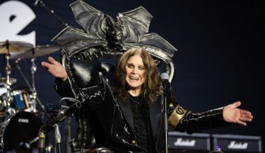 Ozzy Osbourne: guarda i video degli omaggi resi dagli artisti durante i propri 'live'