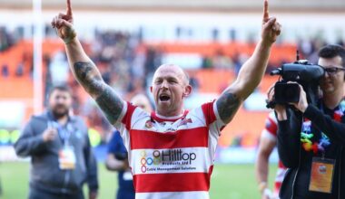 Ash Allen/swpix.com Immagine - 19/05/2019 - Rugby League - Betfred Championship Summer Bash 2019 - Leigh Centurions v Widnes Vikings - Bloomfield Road, Blackpool, Inghilterra - Micky Higham, di Leigh Centurions, celebra.