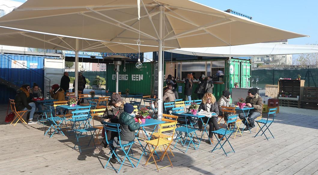 Sos ex Darsena Pop Up. Per ora vince il degrado: "Sopralluogo a settembre"