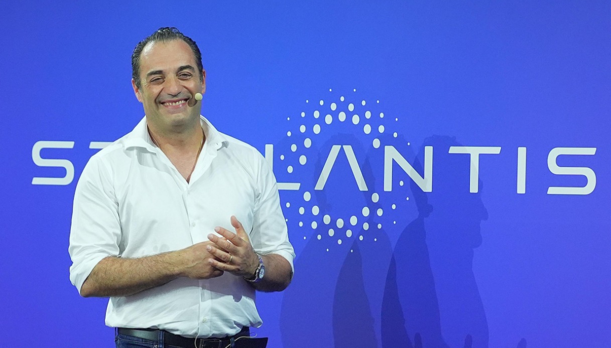 Stellantis, in arrivo nuovi motori ibridi: le principali caratteristiche