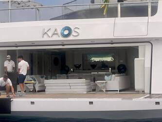 superyacht kaos foto di adelmo sorci riserva marina tremiti