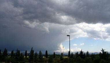 Temporali forti attesi in serata nel pisano: allerta meteo arancione