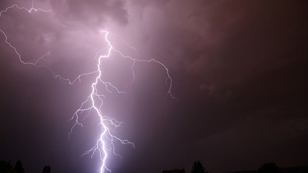 Meteo, allerta arancione prorogata: le previsioni