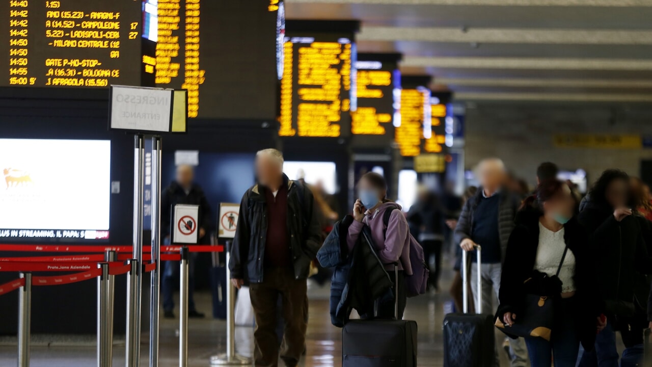 Lavori a Roma Termini, tre binari chiusi per un mese. Cantieri anche a Trastevere e Tiburtina