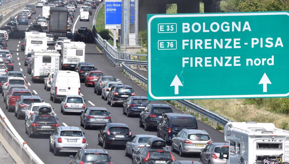 Il traffico sulle autostrade oggi 3 agosto 2025 in tempo reale