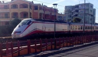 Investita una persona sui binari, treni sospesi sulla linea adriatica in Abruzzo
