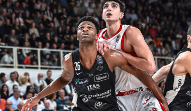 Serataccia per l'Olimpia, Trento vince di +34. Messina: "Il serbatoio è vuoto"