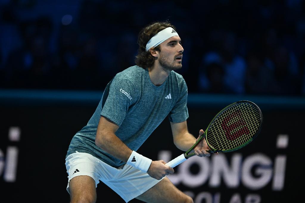 Sinner e Alcaraz superiori ai Big 3? Tsitsipas predica calma: "Impossibile dirlo oggi"