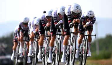 Vuelta, UAE vince cronosquadre. Vingegaard è la nuova maglia rossa