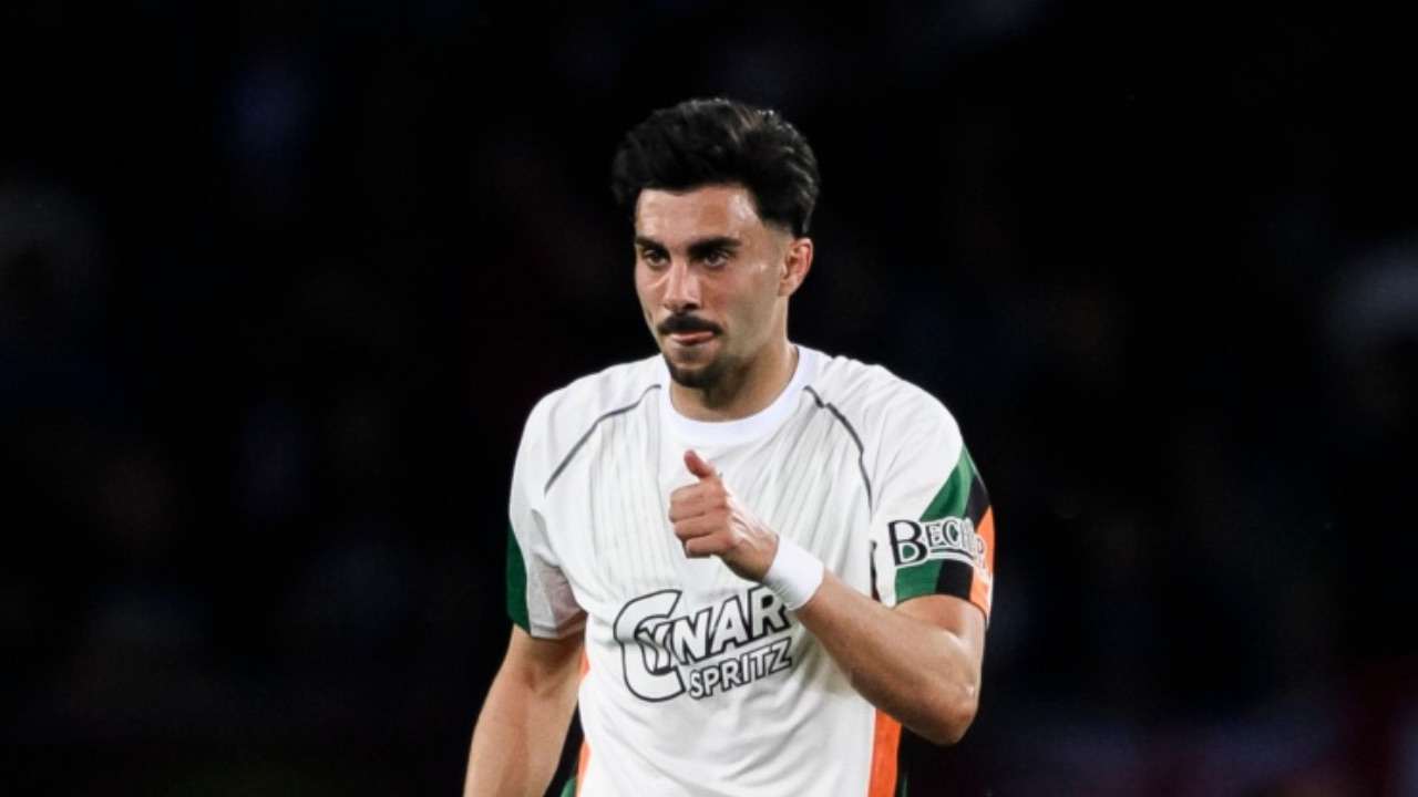 Il Verona spinge per Kike Pérez del Venezia