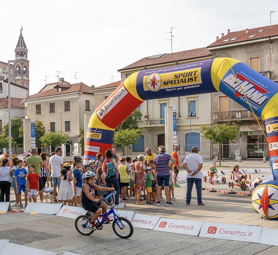 Verso il Gran premio di F1. Sfilate di auto, show e cibo. Lissone accende i motori
