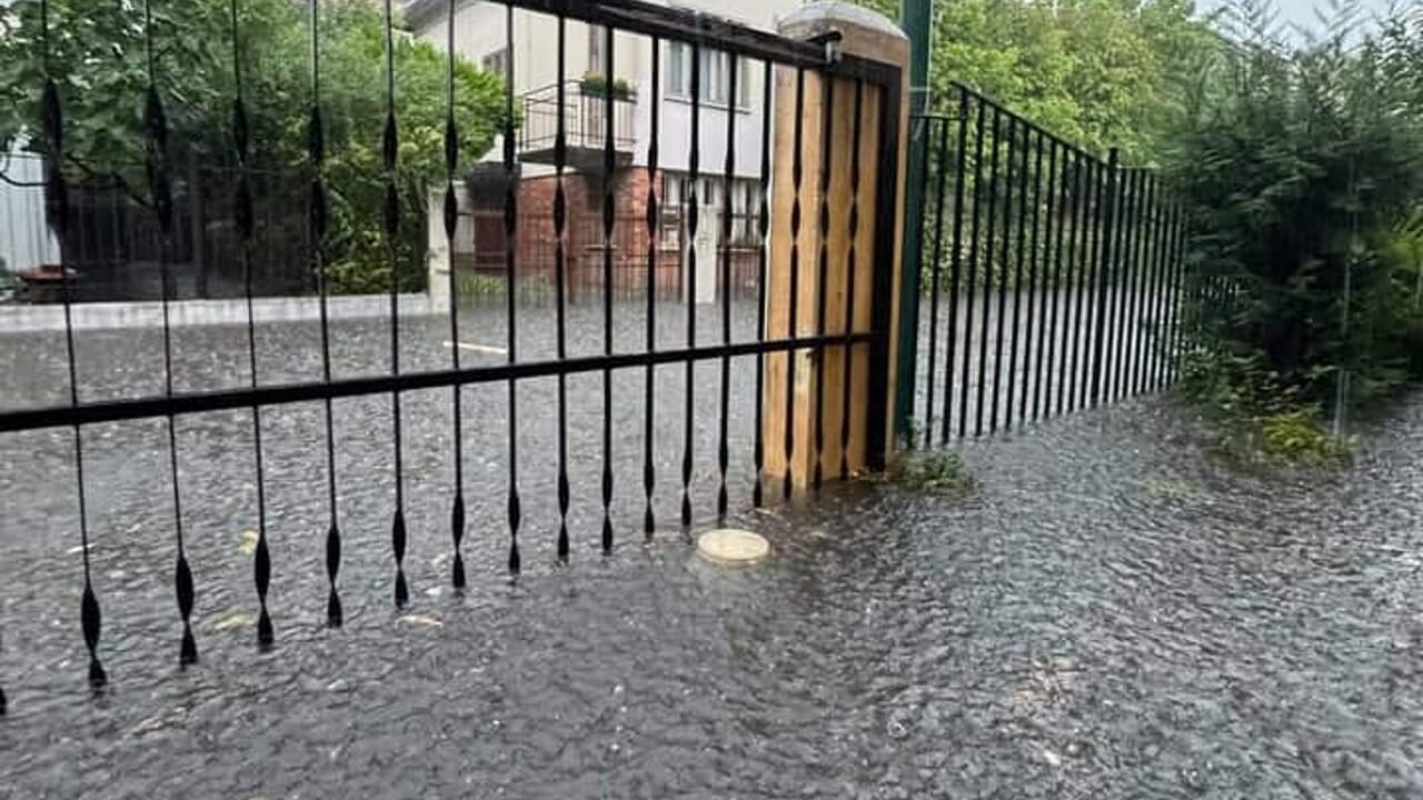 Nubifragi e allagamenti nel Veneziano, maltempo estremo nel Miranese