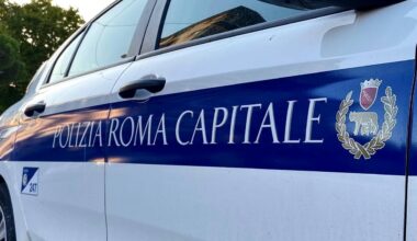 morto scooterista di 54 anni in via di Acqua Acetosa Ostiense