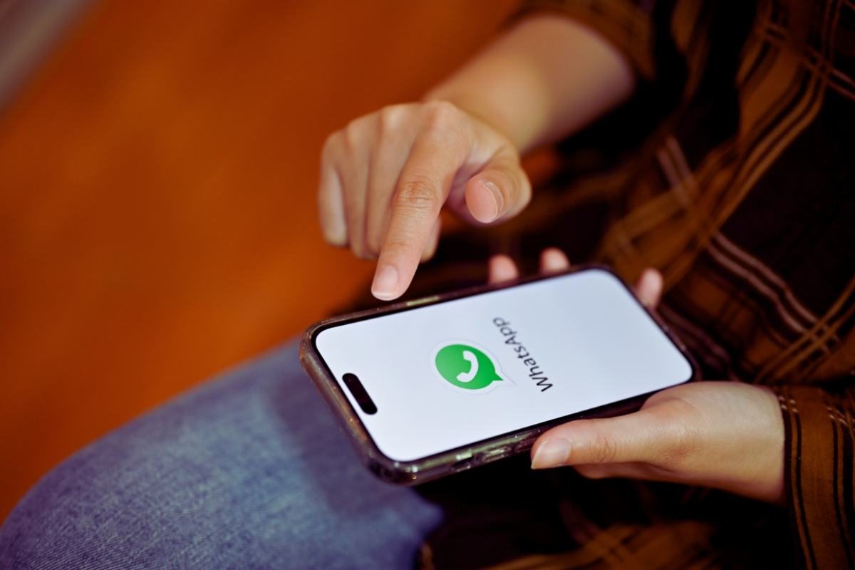 WhatsApp, allarme immagini infette
